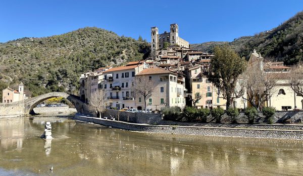Dolceacqua Liguria Di Ponente Cosa Fare E Vedere Nel Borgo Di Monet