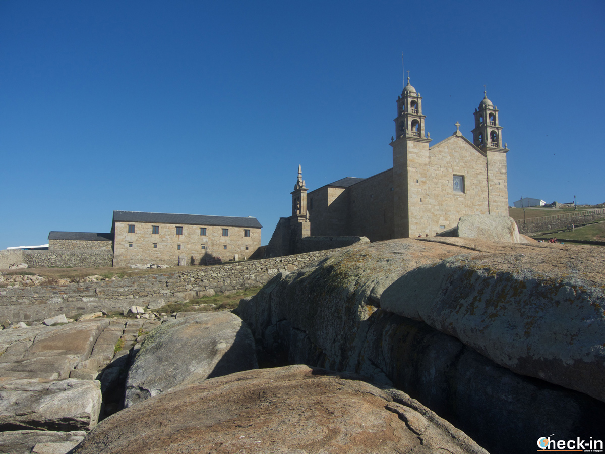 Il Santuario de la Virxe da Barca a Muxía, Costa da Morte (Galizia)