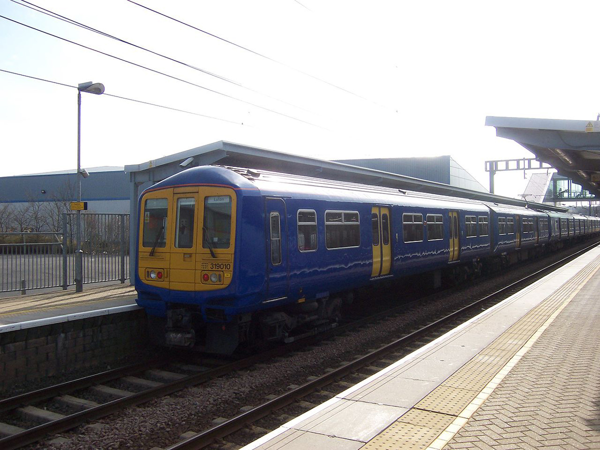 Il collegamento via treno tra l'Aeroporto di Luton e Londra St Pancras