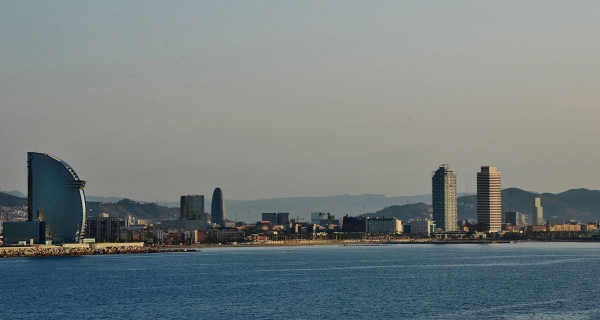 Cosa Fare E Vedere A Barceloneta Il Quartiere Marinaro Di