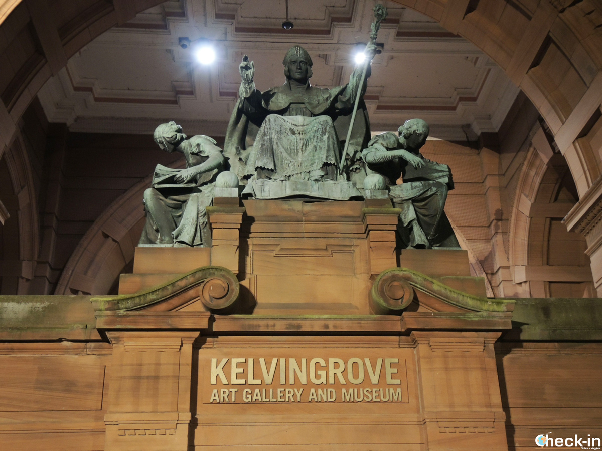 Entrance at Kelvingrove Art Gallery and Museum in Glasgow's West End