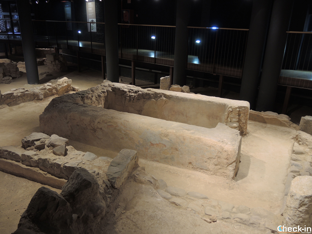 Visita de la Domus dels Peixos en Sagunto (España) - Restos arqueológicos romanos en provincia de Valencia