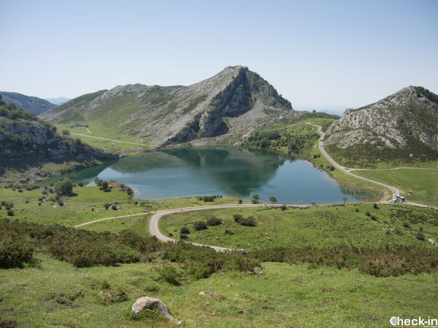 Panorama sul Lago di Enol - Asturie, Spagna