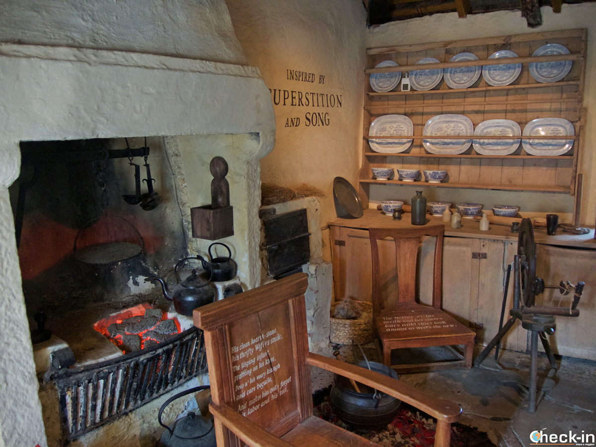 Visita del cottage di Alloway dove nacque Robert Burns - Ayrshire, Scozia
