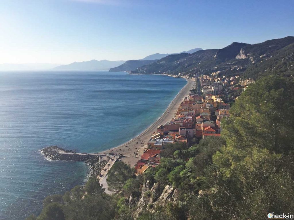 Camminata in Liguria, escursione tra Noli e Varigotti nella riviera di