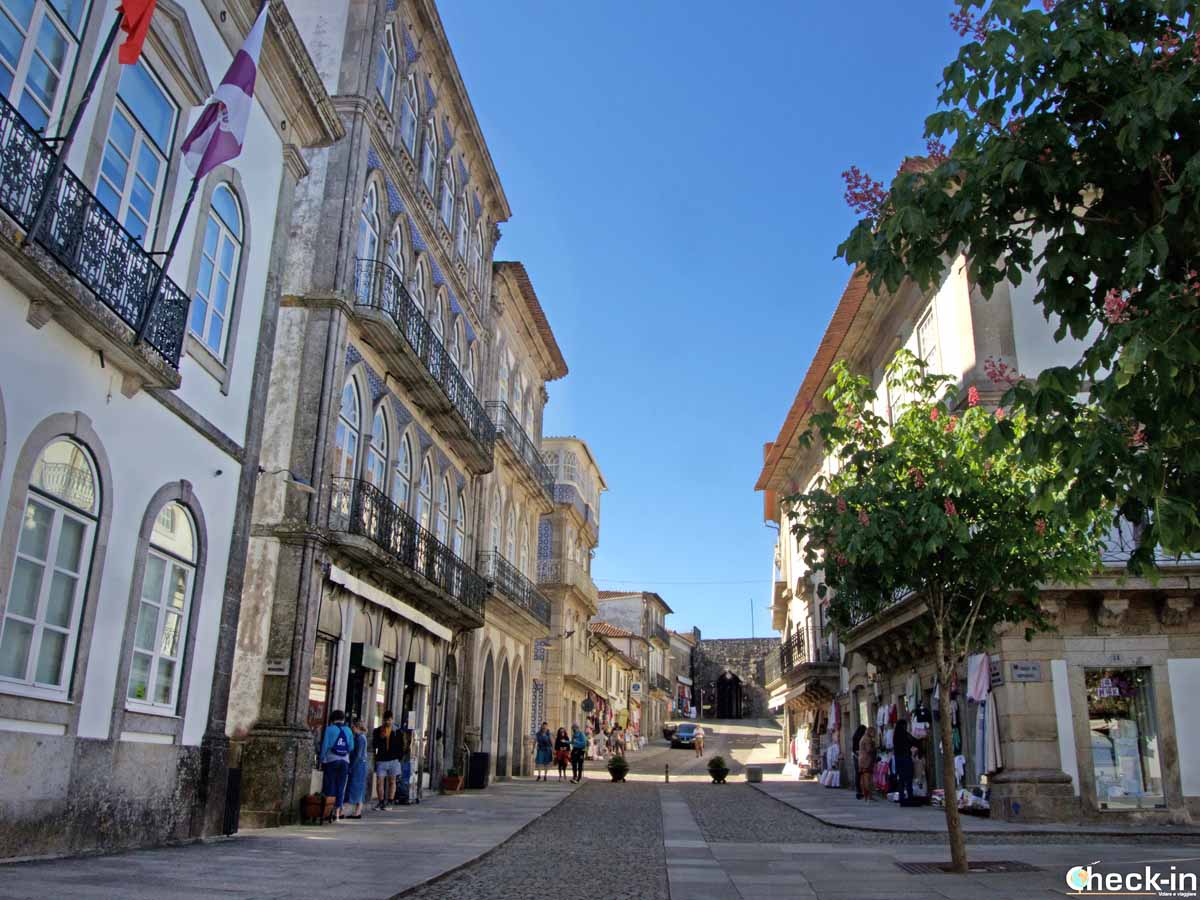 Due passi in centro a Valença do Minho (Portogallo)