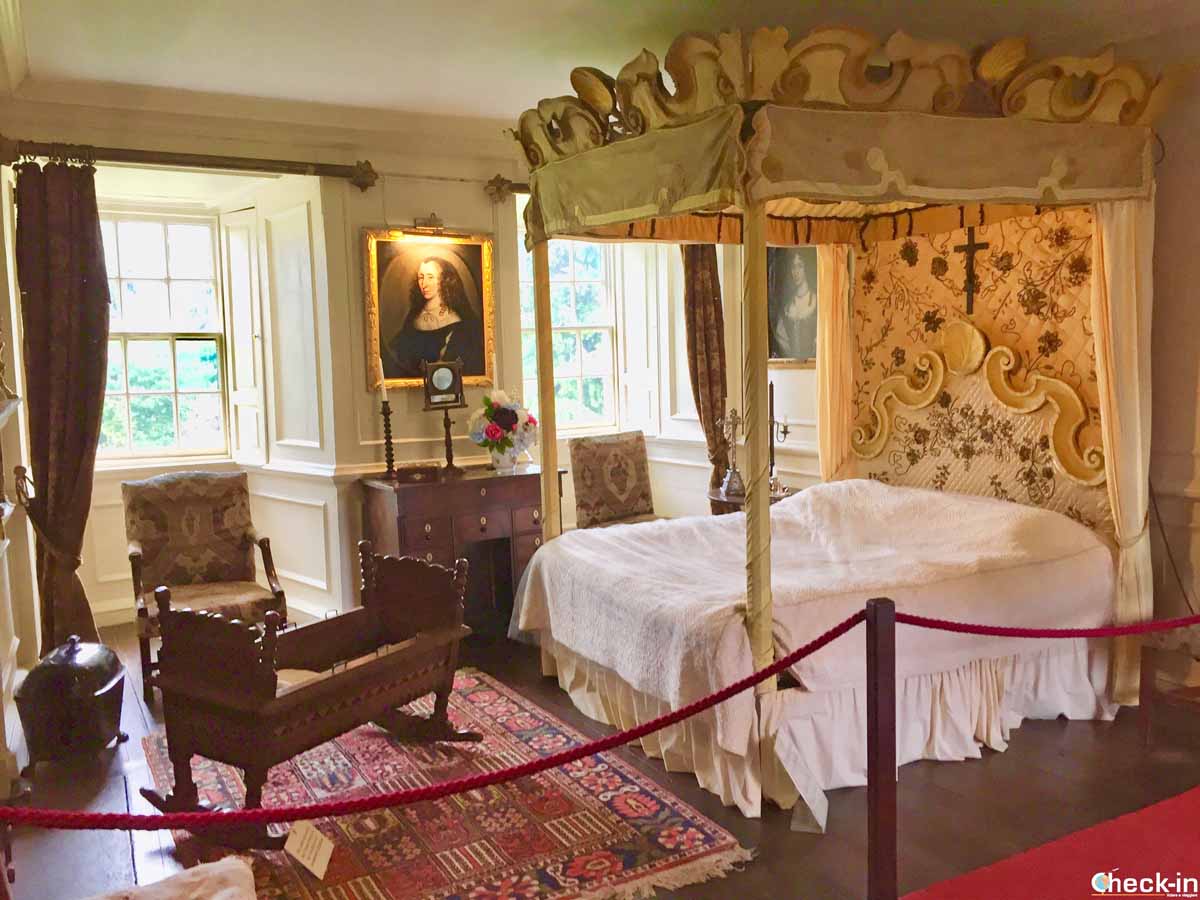 La camera dove dormì Mary Queen of Scots a Traquair House