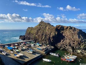 Porticciolo turistico e Ciamia a Framura, punto d'accesso della ciclopedonale "Miramonti" per Bonassola e Levanto