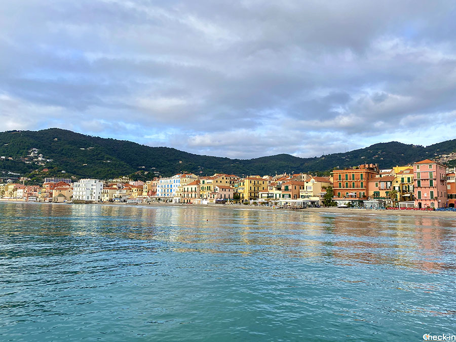 Spiagge libere e stabilimenti balneari ad Alassio - Riviera ligure