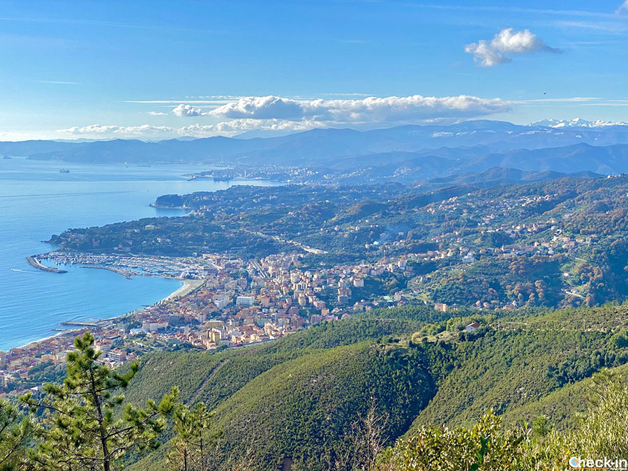 Migliori punti panoramici della Liguria: monte Grosso di Varazze (406 m di quota)