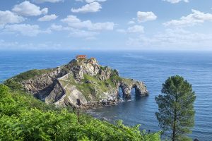 11 mejores excursiones desde Bilbao - San Juan de Gaztelugatxe (Costa Vasca)