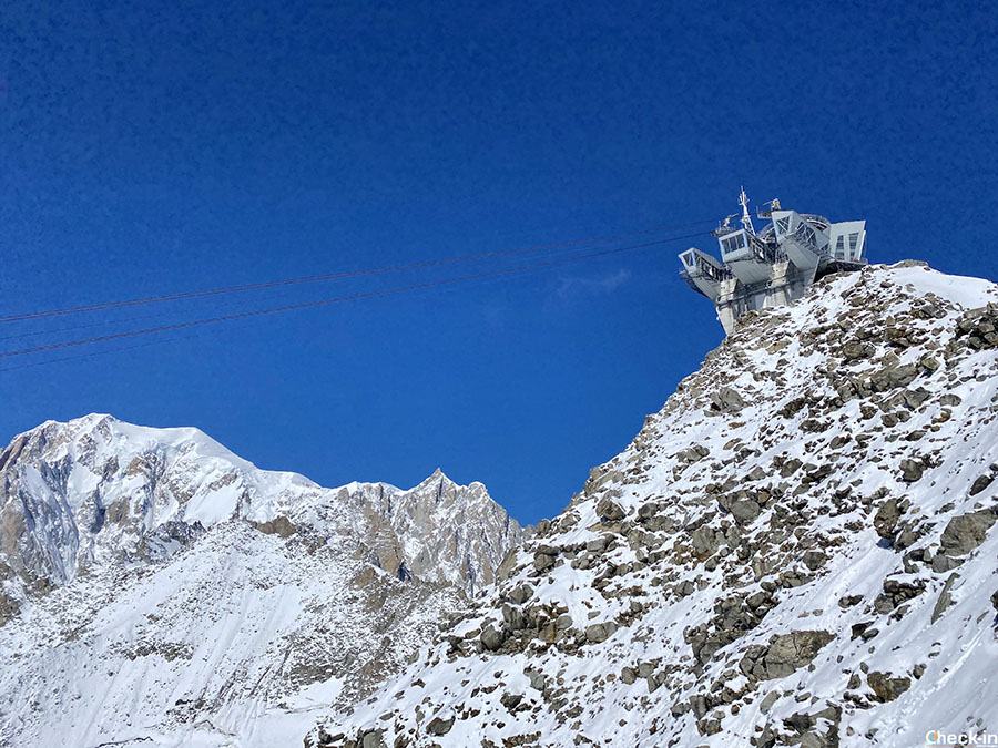 History of Skyway Mont Blanc and information for the ascent - Courmayeur, Aosta Valley (Italy)