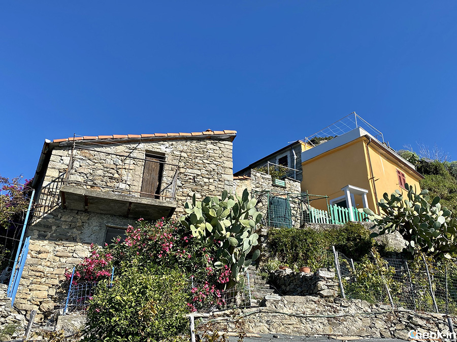 Case disabitate del borgo di Monesteroli, tra Portovenere e Riomaggiore