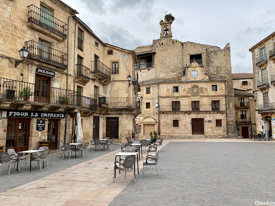 Cosa vedere a Sepúlveda (Segovia): Plaza España e resti del castello