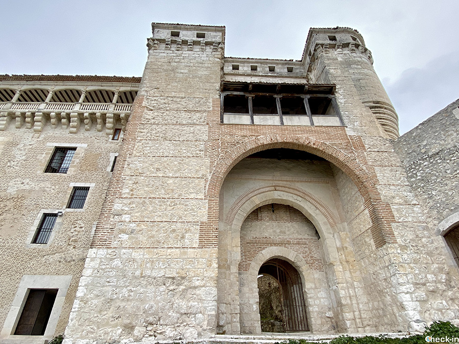 Porta sud del Castello di Cuéllar - Provincia di Segovia, Spagna