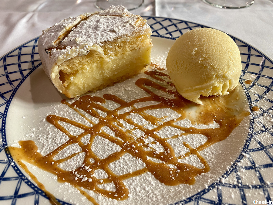 Ponche, dolce tipico di Segovia: torta al Pan di Spagna con marzapane