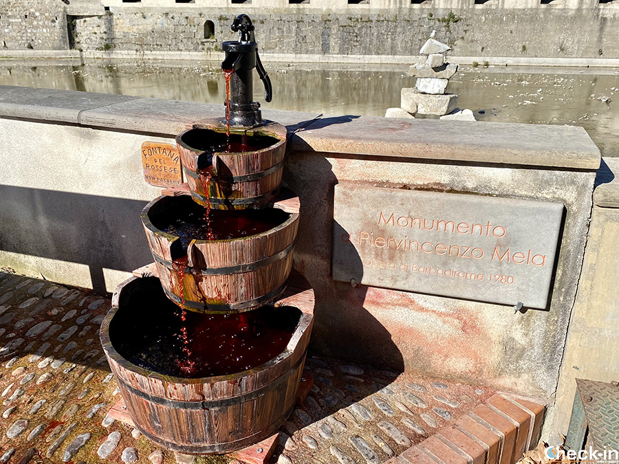 La Fontana del Rossese in Piazza Mauro - Vino DOC di Dolceacqua