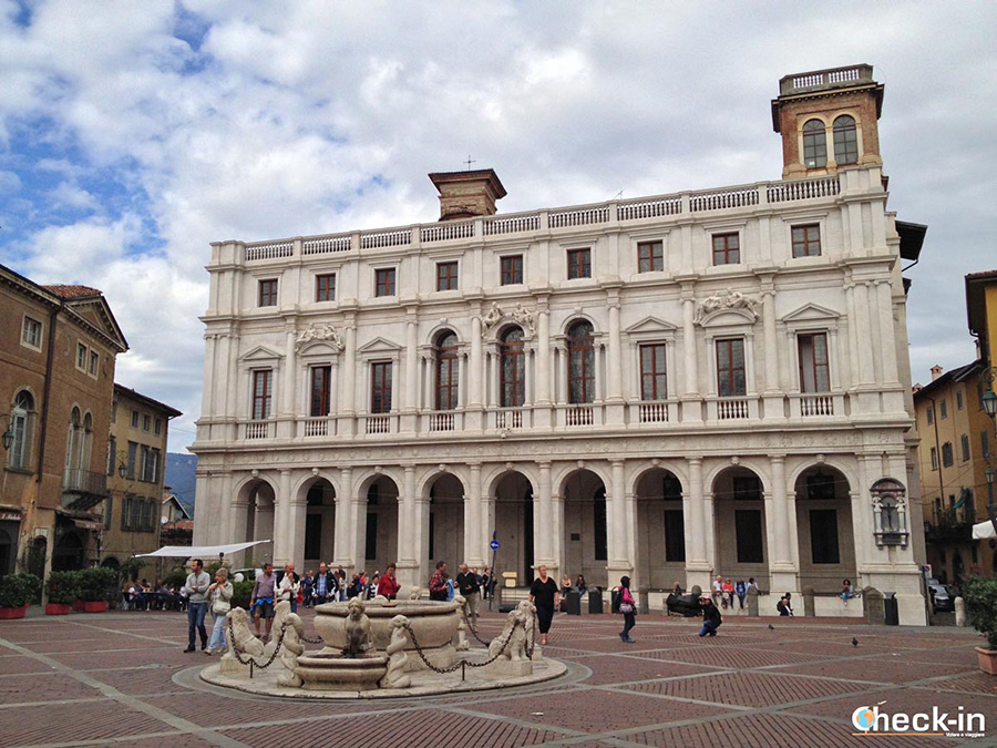5 things to see in Bergamo in 24 hours: guided tour across the old town