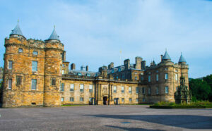 Visita di Holyrood Palace a Edimburgo: orari, prezzi ed acquisto online dei biglietti d'ingresso