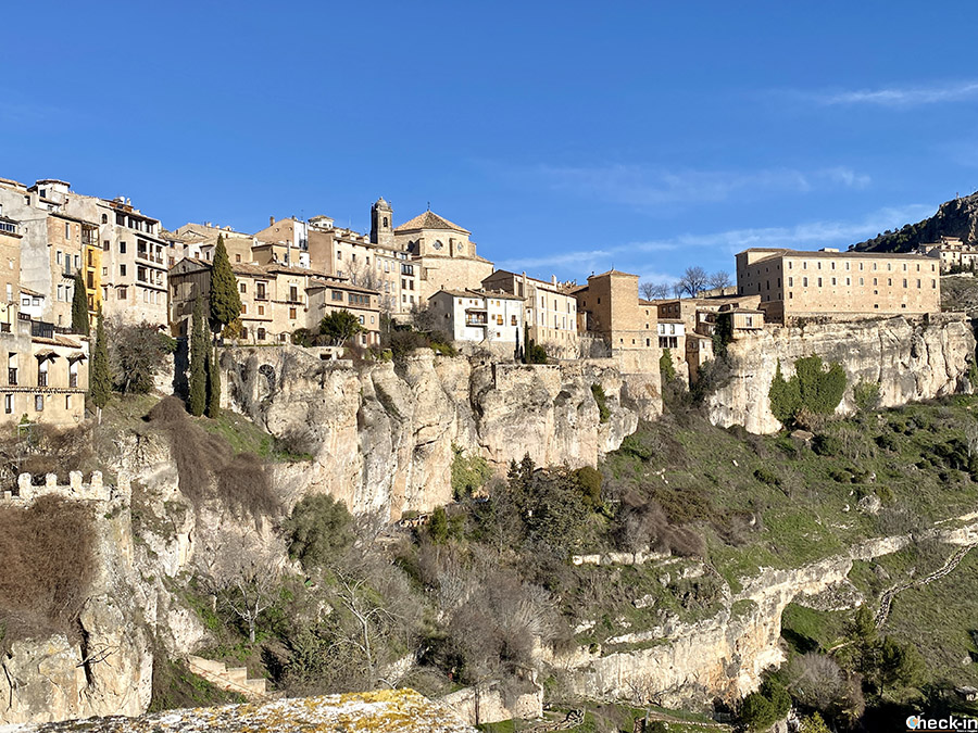 Punti panoramici più belli nel centro storico di Cuenca: Chiostro della Cattedrale