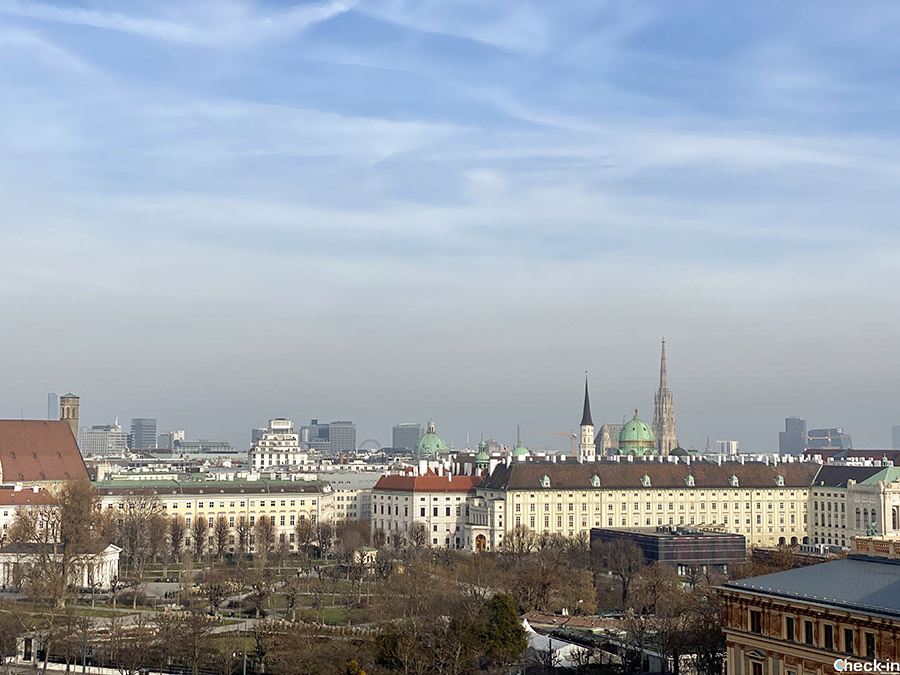 Vista sul centro di Vienna dallo Justiz Cafe del Palazzo di Giustizia