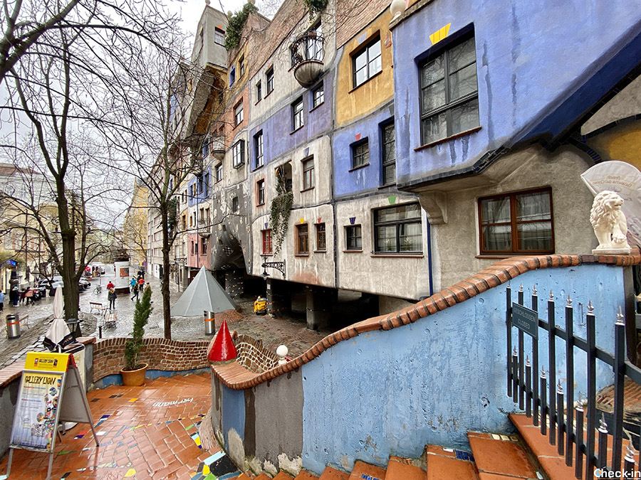 7 luoghi insoliti da vedere a Vienna: i colori della Hundertwasserhaus