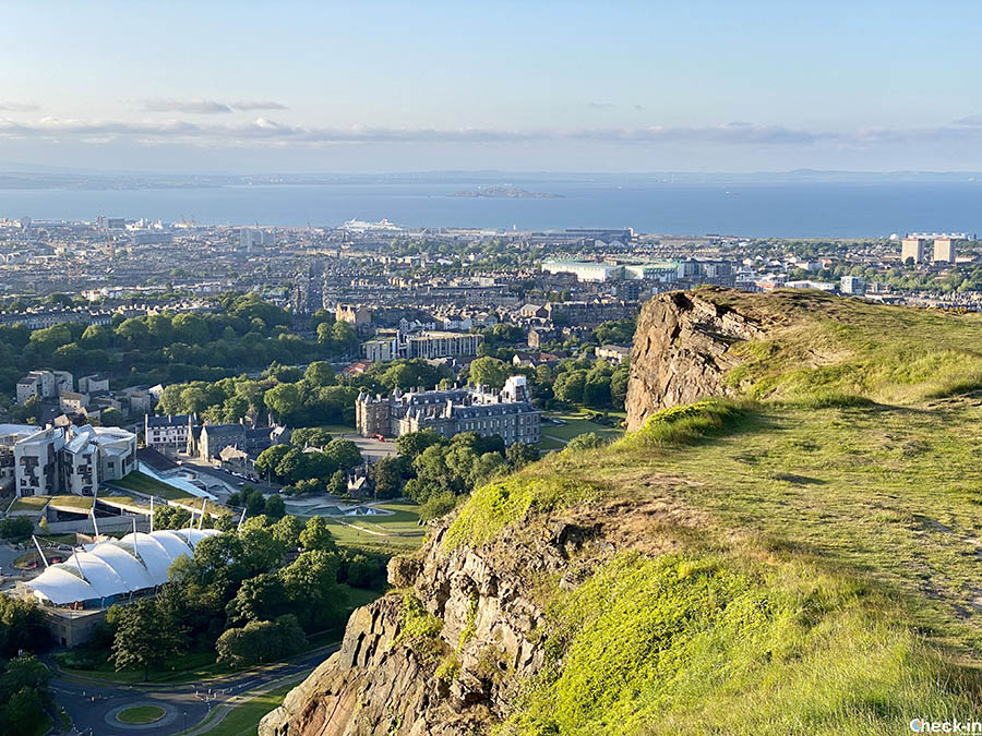 7 punti panoramici nel centro storico di Edimburgo (anche gratuiti): falesie di Salisbury Crags