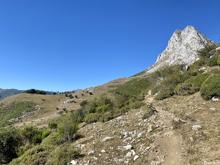 Trekking panoramici vicino al Parco dei Picos de Europa: Pico Gilbo a RIaño (León)
