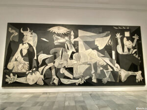 Dove è esposto il quadro Guernica di Picasso a Madrid?