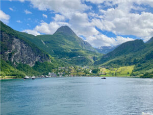 Luoghi più suggestivi della Norvegia da vedere in crociera: fiordo di Geiranger