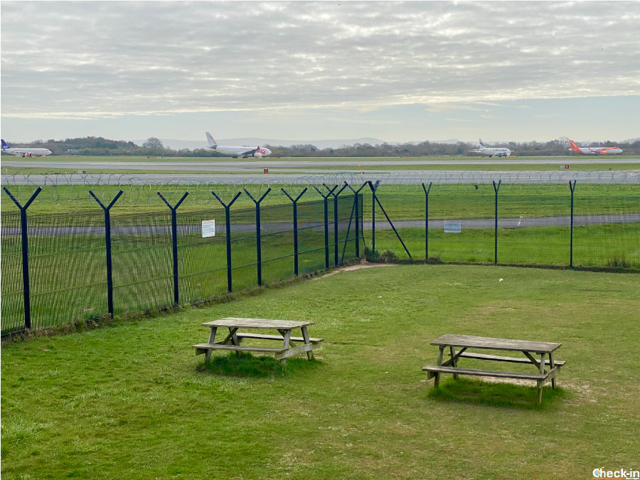 Dove vedere aerei in movimento vicino all'aeroporto di Manchester