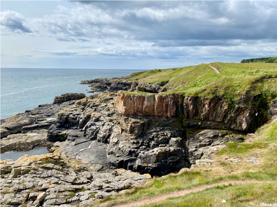 Panorami da sogno nella Scozia settentrionale: il sentiero costiero di Cove Bay (Aberdeen)