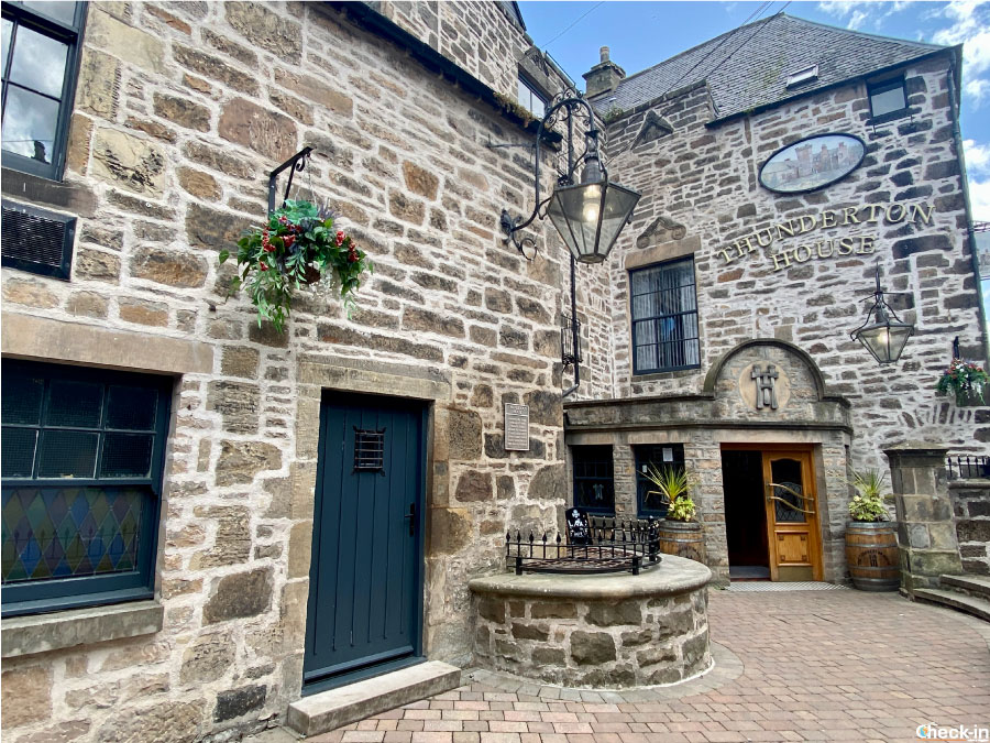Luoghi di Bonnie Prince Charlie vicino ad Inverness: la Thunderton House ad Elgin