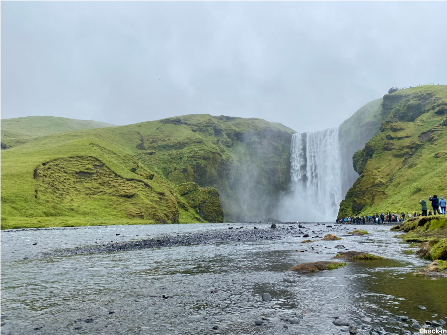 Tour di 2 giorni nell'Islanda meridionale: la cascata di Skógafoss