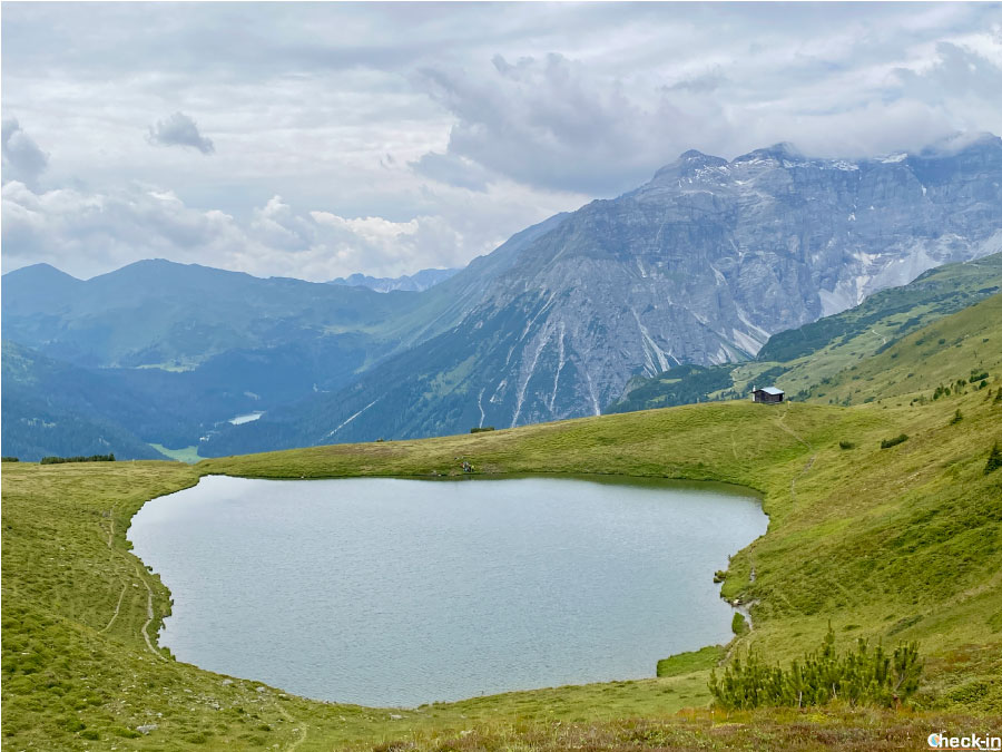 Trekking oltre i Duemila al lago Lichtsee, nella Wipptal (Tirolo)