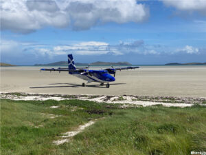 Volare a Barra nell'aeroporto affacciato sulla spiaggia: cose utili da sapere