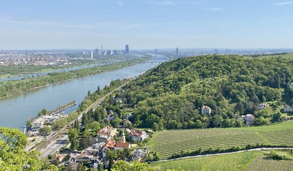 Best panoramic views across Vienna: on the top of Leopoldsberg