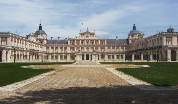 Il Palacio Real di Aranjuez visto da Plaza Elíptica