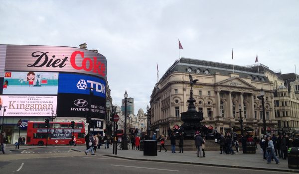 Cosa vedere a Londra: Piccadilly Circus