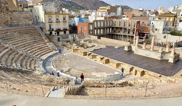 Vista panorámica del Teatro Romano de Cartagena desde el Parque de la Concepción