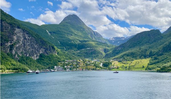 Luoghi più suggestivi della Norvegia da vedere in crociera: fiordo di Geiranger