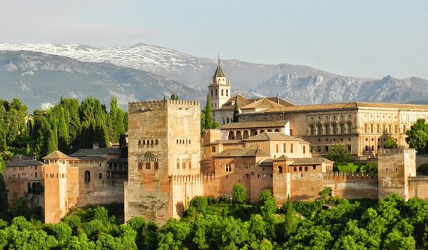 Las 6 visitas guiadas más recomendadas de la Alhambra en Granada - Detalles y reservas con antelación