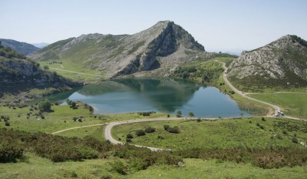 Panorama sul Lago di Enol - Asturie, Spagna
