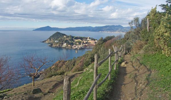 Cosa fare a Sestri Levante: escursione a Punta Manara (Liguria)