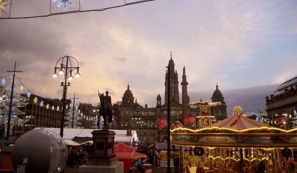 Scozia, i mercatini di Natale a Glasgow in George Square