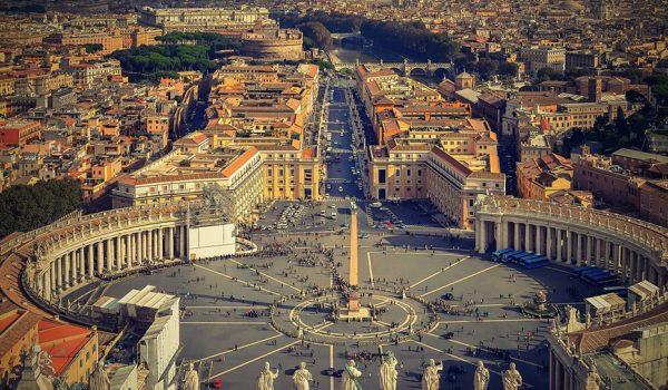 Hot to purchase bus shuttle tickets online travelling from Ciampino Airport to Rome city centre and Vatican City
