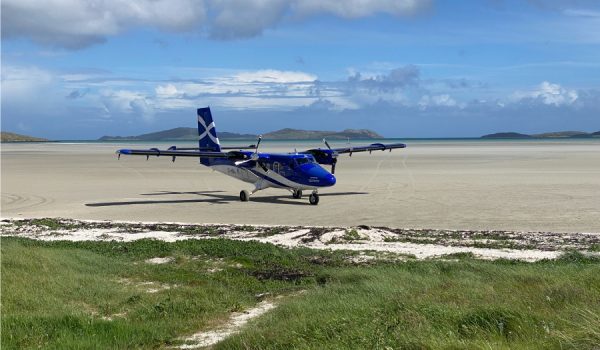 Volare a Barra nell'aeroporto affacciato sulla spiaggia: cose utili da sapere